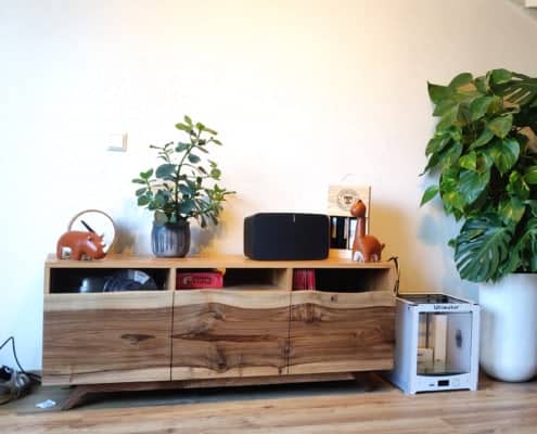 Eiken walnoot live-edge dressoir